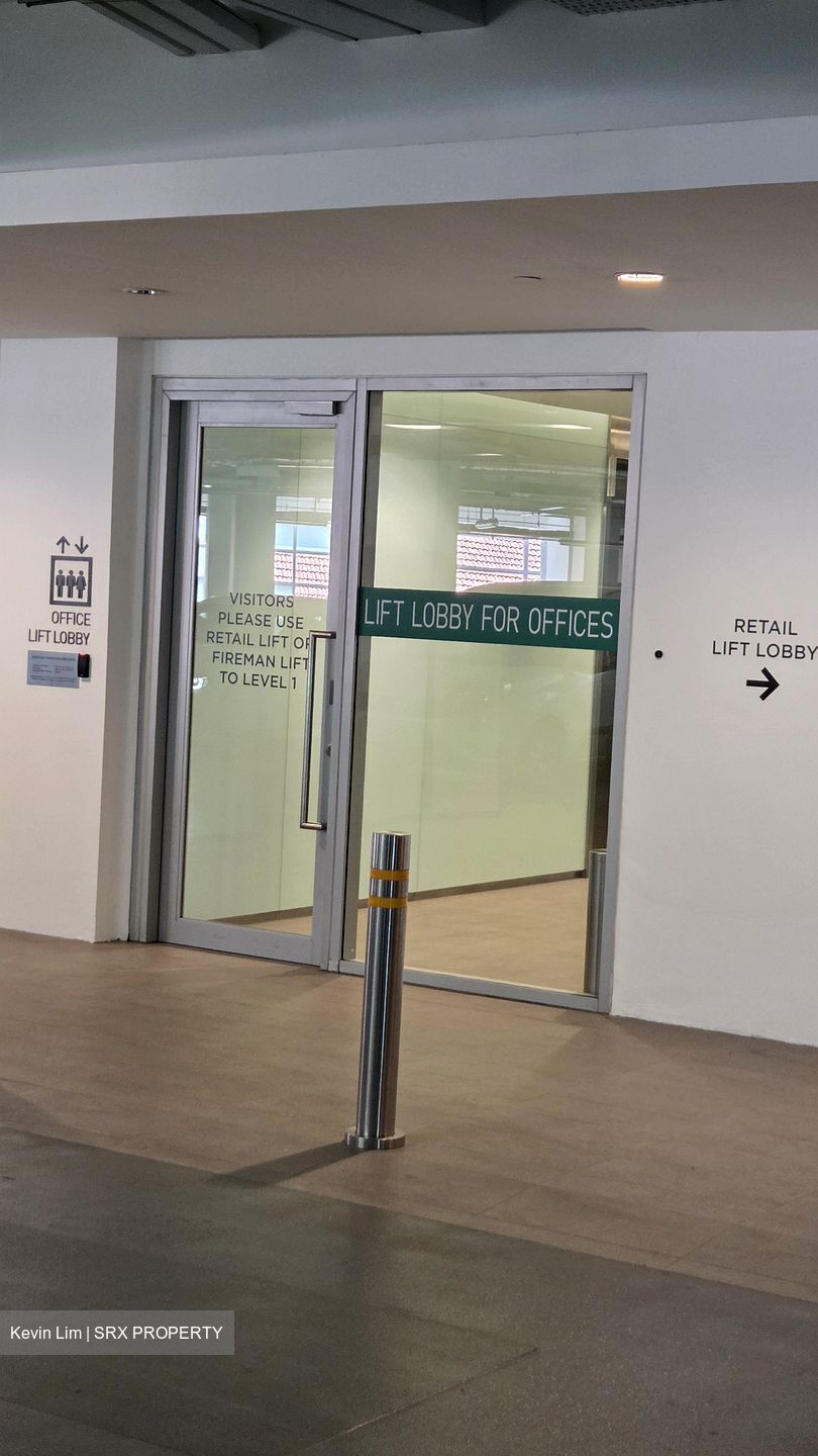 Arc 380 (D8), Office #541041801